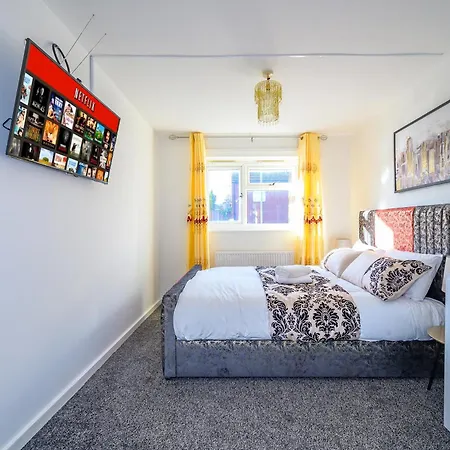 Homestay -rcgs- For Your Relaxed, Cosy Stay, Free Parking *